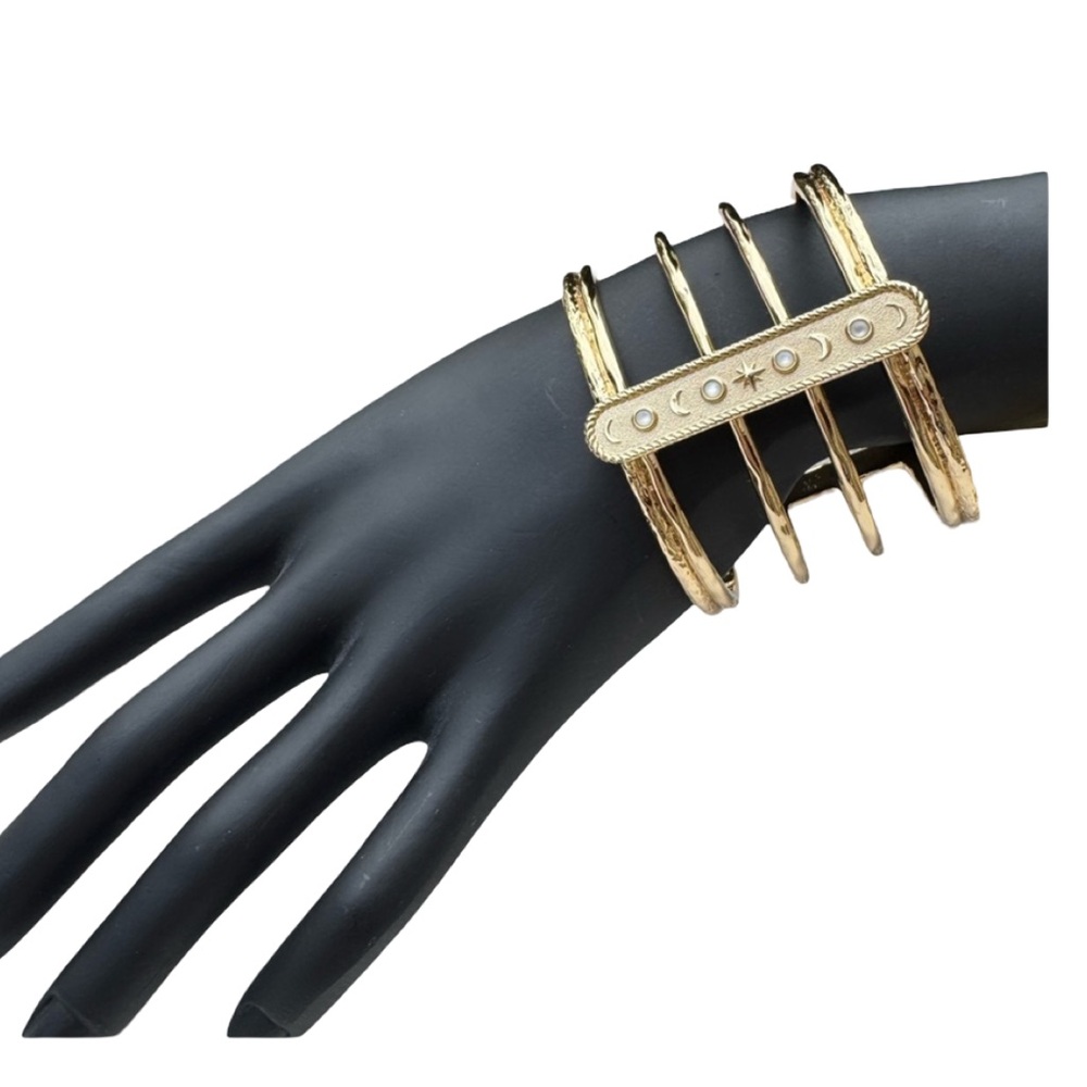 Jane Win Forever Eclipse Gold Cuff Bracelet Mothe… - image 1